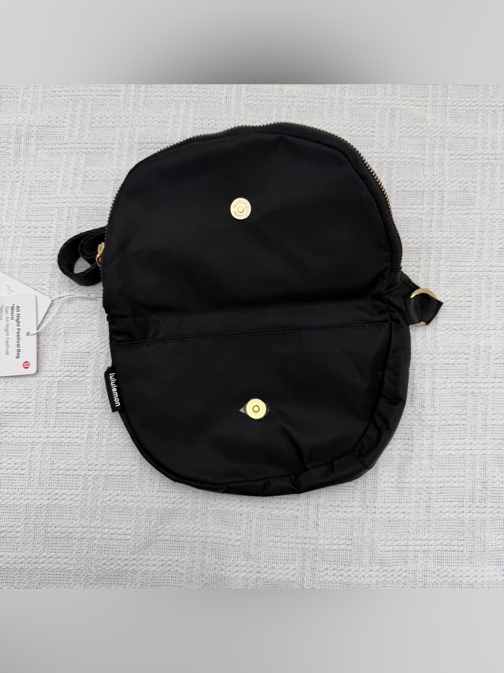 Lululemon - All Night Festival Bag - Micro 2L - Black/Gold - Picture 3 of 6